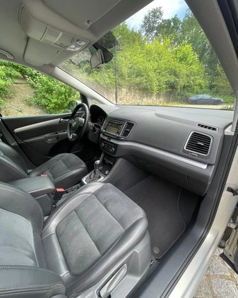 Volkswagen Sharan cena 49900 przebieg: 181808, rok produkcji 2011 z Nysa małe 781